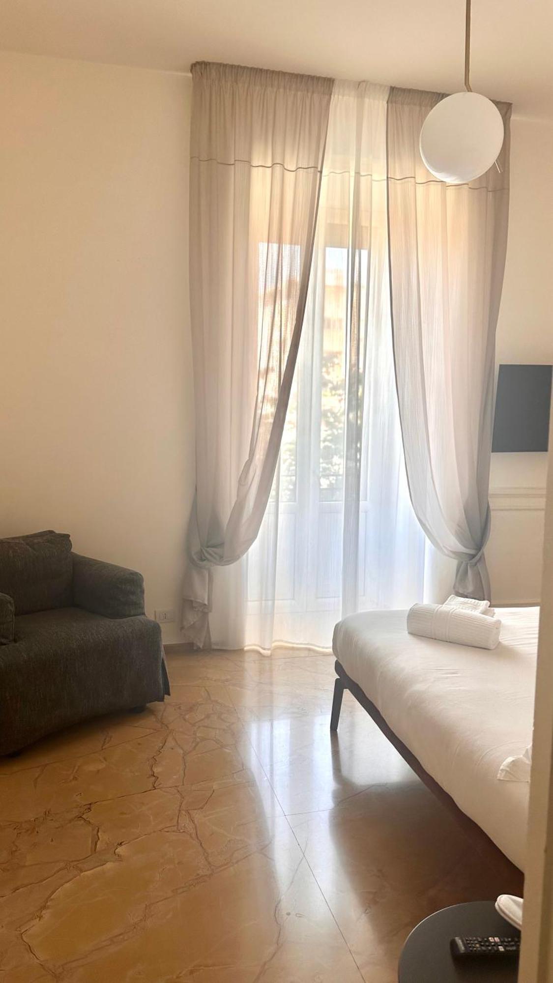 Apartament Luxury House With Parking Neapol Zewnętrze zdjęcie
